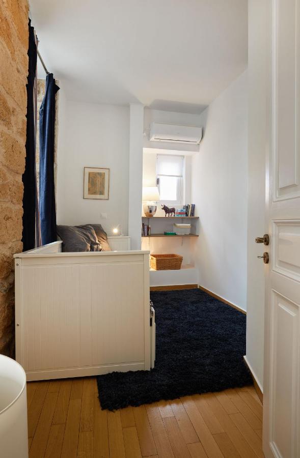 Chloe Boutique Apartments Plaka 아테네 외부 사진